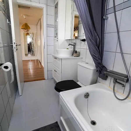 Cozy Apartment In The Heart Of Reykjavik! Esterno foto